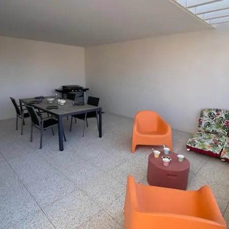Superbe T4 Duplex Climatise 6/7 Pers, Wifi, Parking